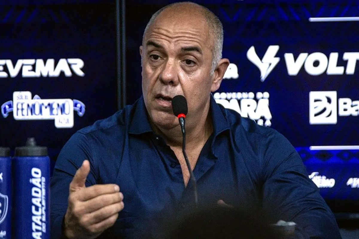 Torcedores do SPFC pedem demissão de Rui Costa e contratação de Marcos Braz, ex Flamengo | Blog do São Paulo