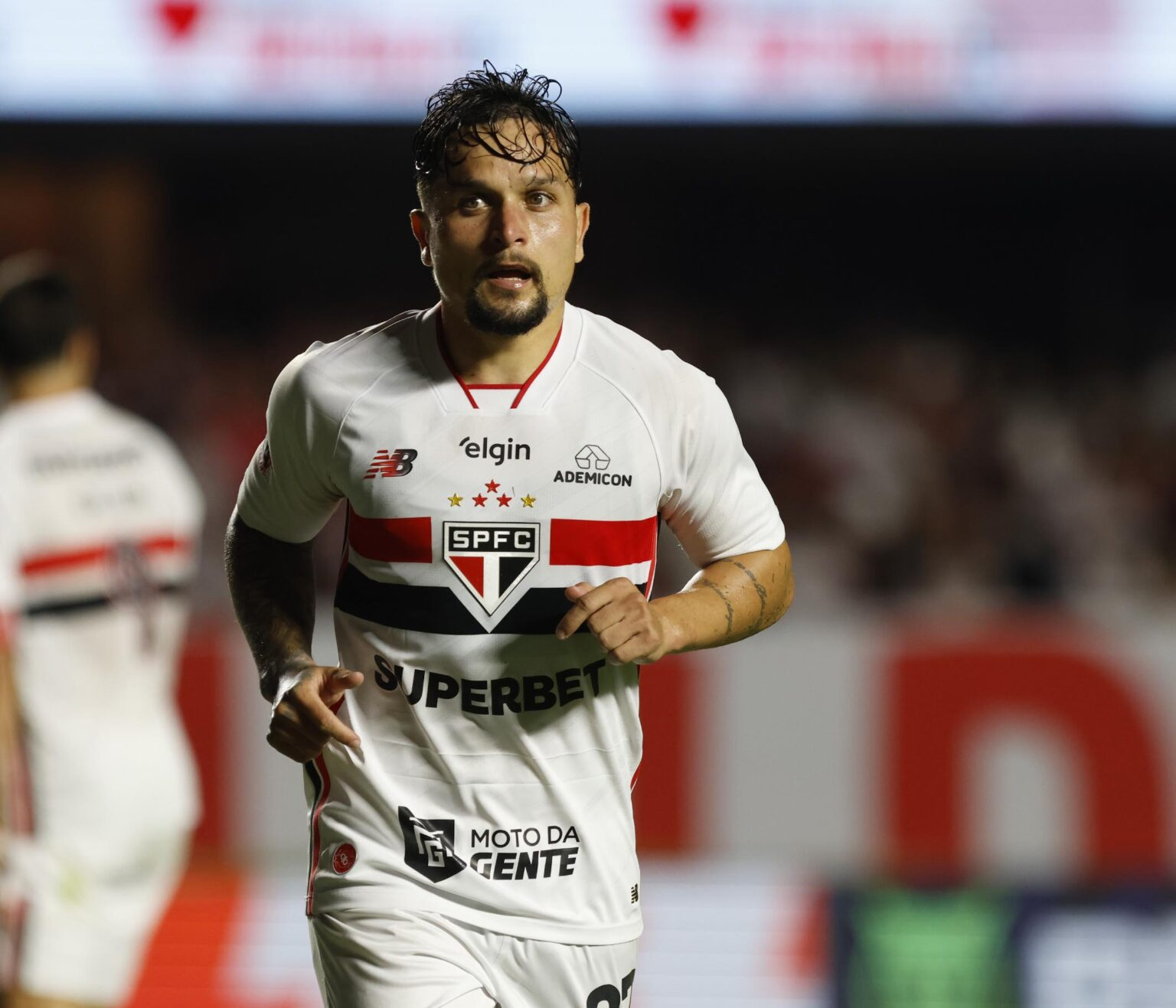 2 pontas, 4 atacantes Roger Machado defende seu estilo de jogo no São Paulo | Blog do São Paulo